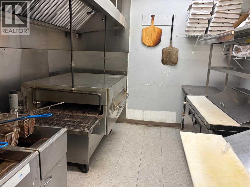 4501, 26 - Avenue SE, Calgary, Alberta  T2B 2K4 - Photo 7 - A2304350