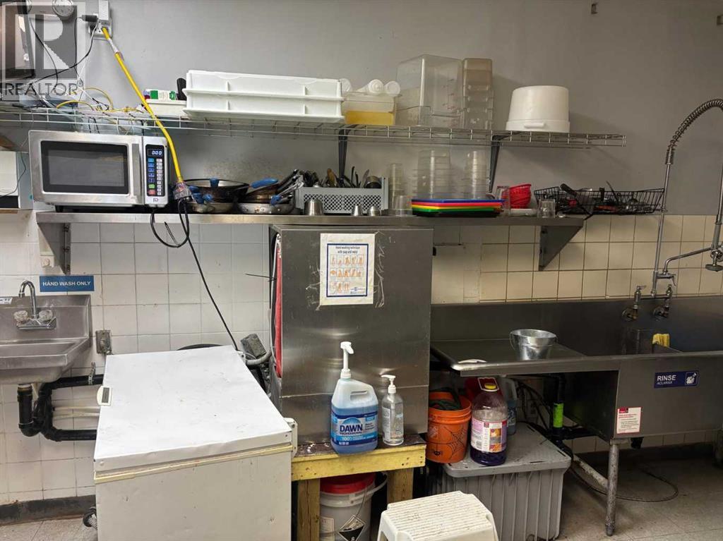 4501, 26 - Avenue SE, Calgary, Alberta  T2B 2K4 - Photo 8 - A2304350