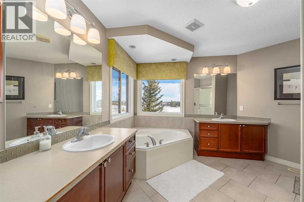 32 Evanspark Circle NW, Calgary, Alberta  T3P 0B3 - Photo 21 - A2289929