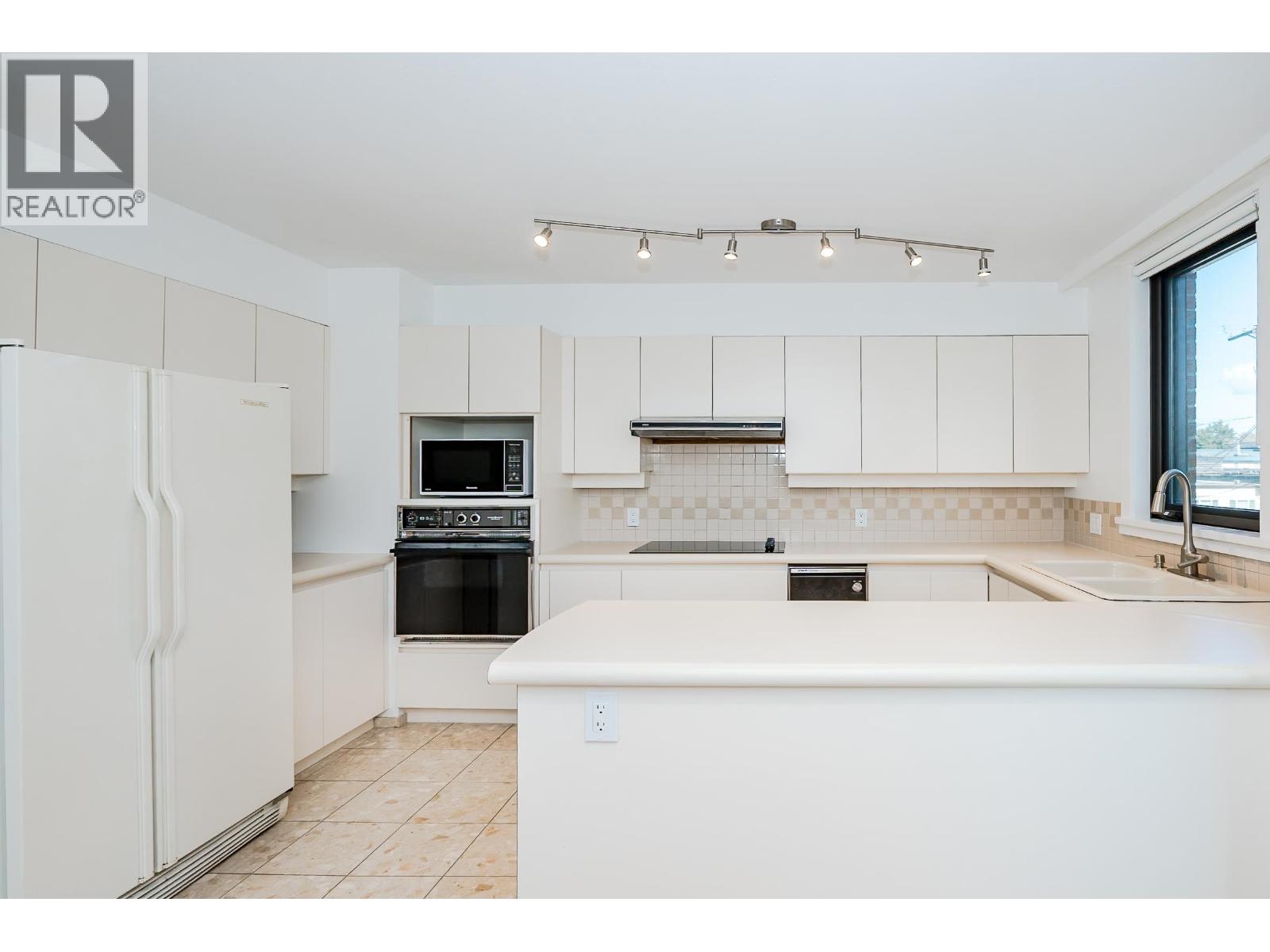 302 2189 W 42nd Avenue, Vancouver, British Columbia  V6M 2B7 - Photo 7 - R3115530