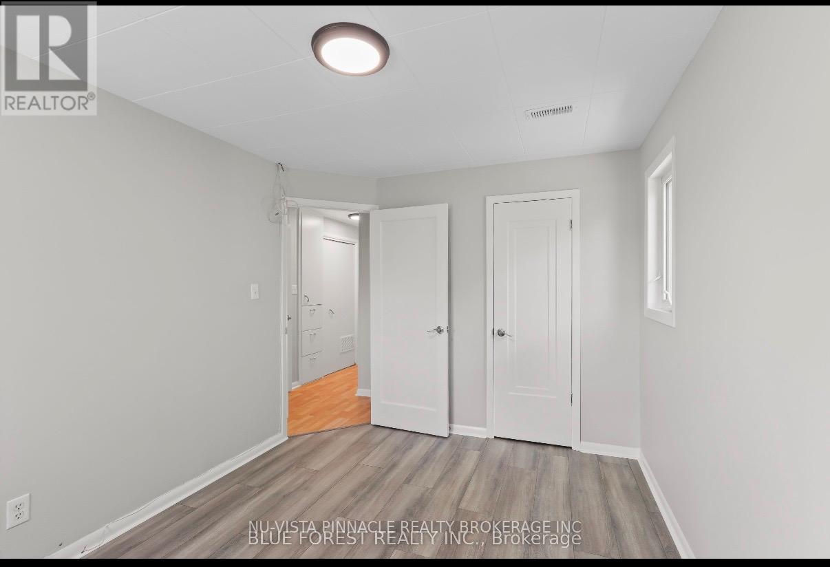 Upper - 7065 Longwoods Road, London South, Ontario  N6P 1B6 - Photo 14 - X13045416