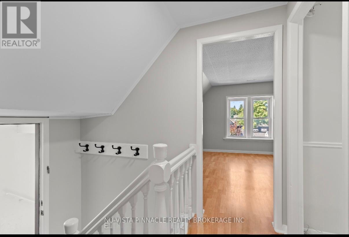 Upper - 7065 Longwoods Road, London South, Ontario  N6P 1B6 - Photo 5 - X13045416