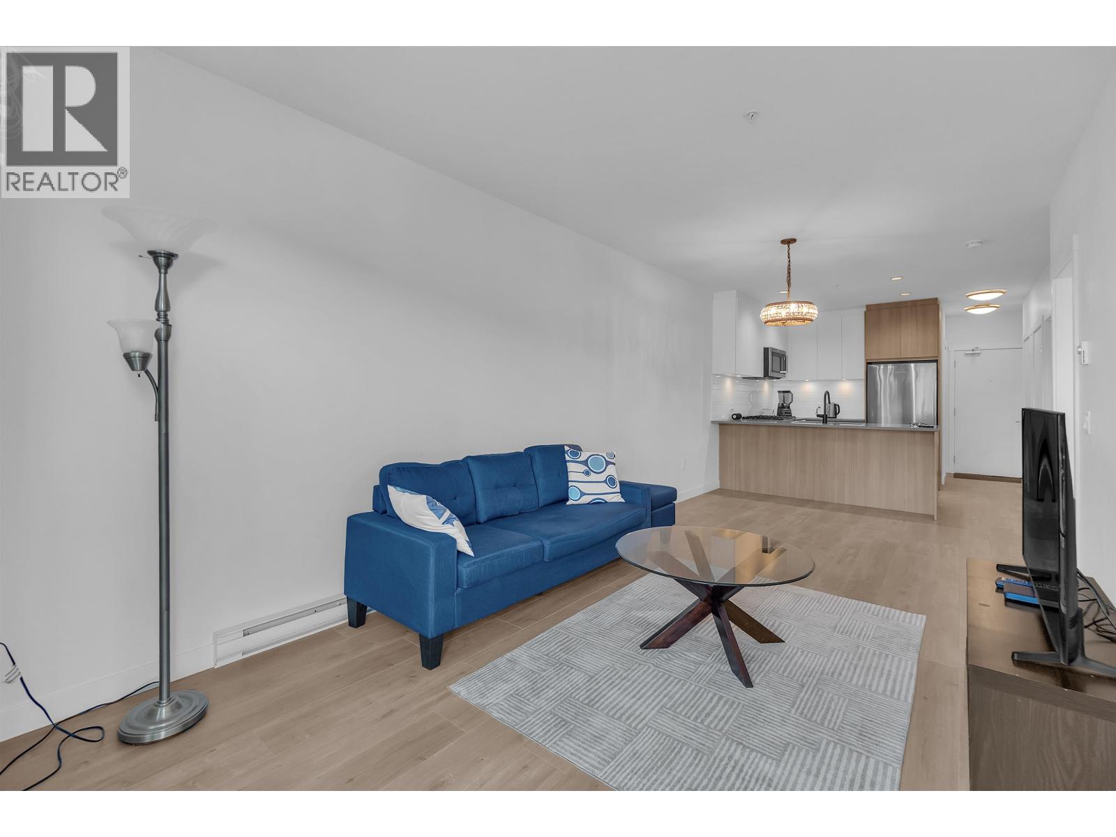 212 707 Como Lake Avenue, Coquitlam, British Columbia  V3J 0J5 - Photo 4 - R3115837