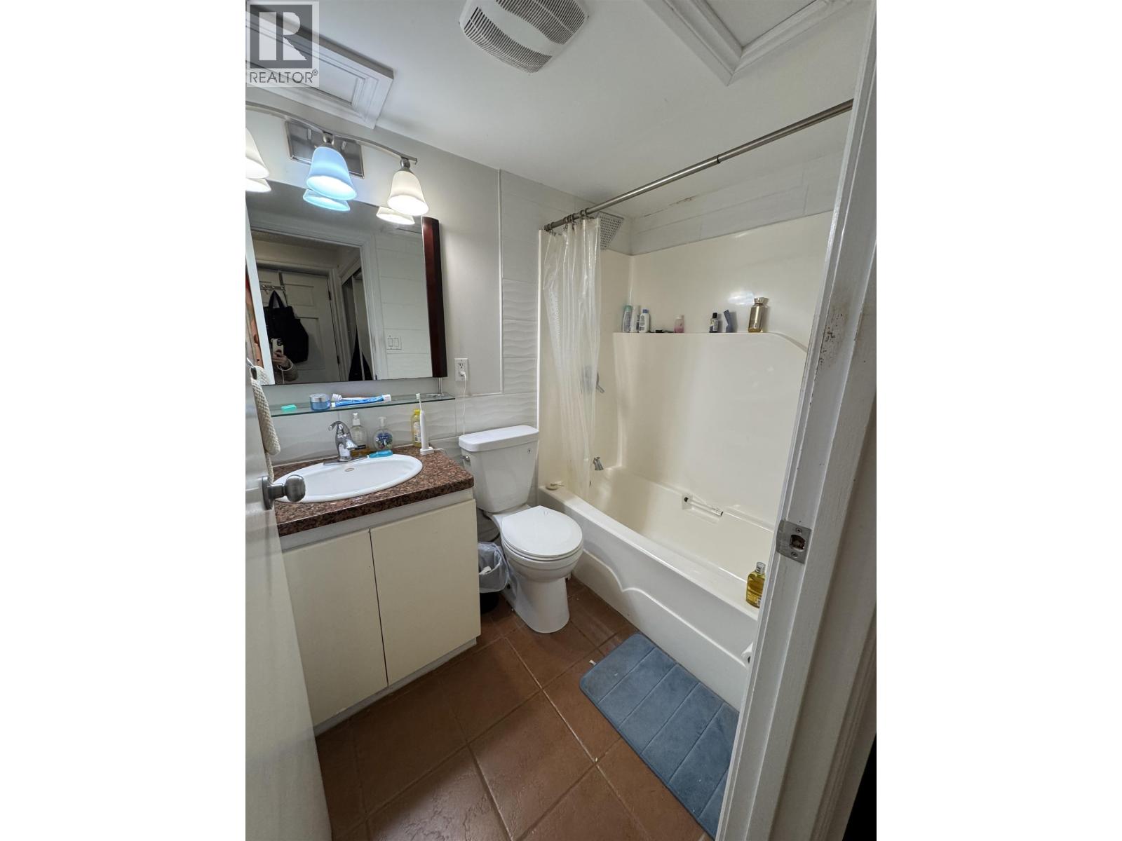 4 131 W 13 Avenue, Vancouver, British Columbia  V6Y 1V8 - Photo 9 - R3115838