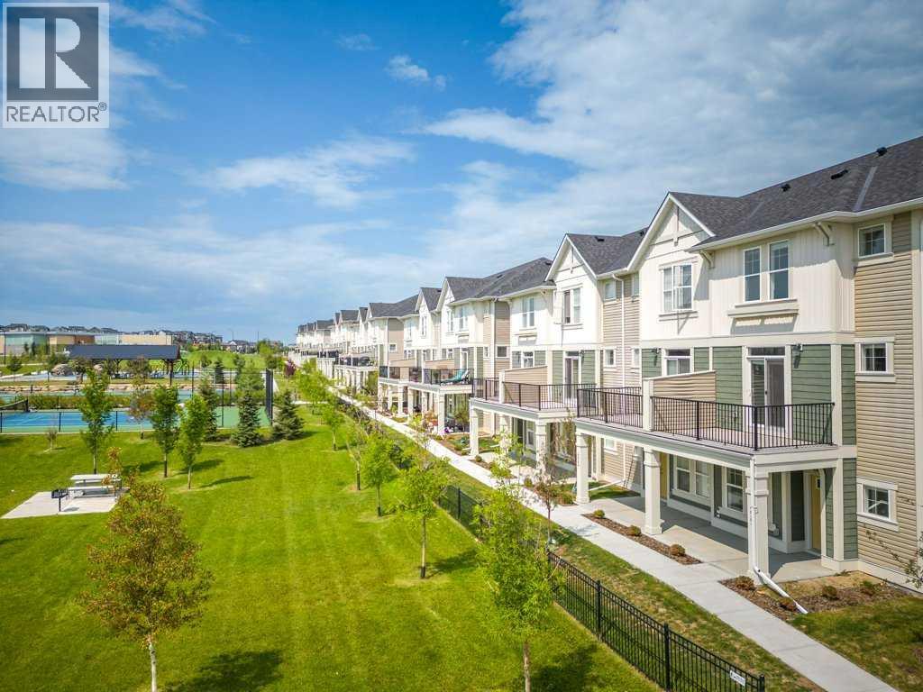 409 South Point Lane SW, Airdrie, Alberta  T4B 5G8 - Photo 41 - A2304977