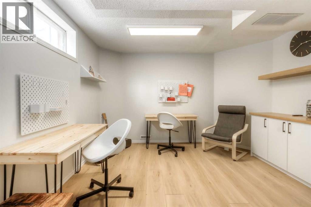 67 Harvest Lake Crescent NE, Calgary, Alberta  T3K 3Y7 - Photo 38 - A2305045