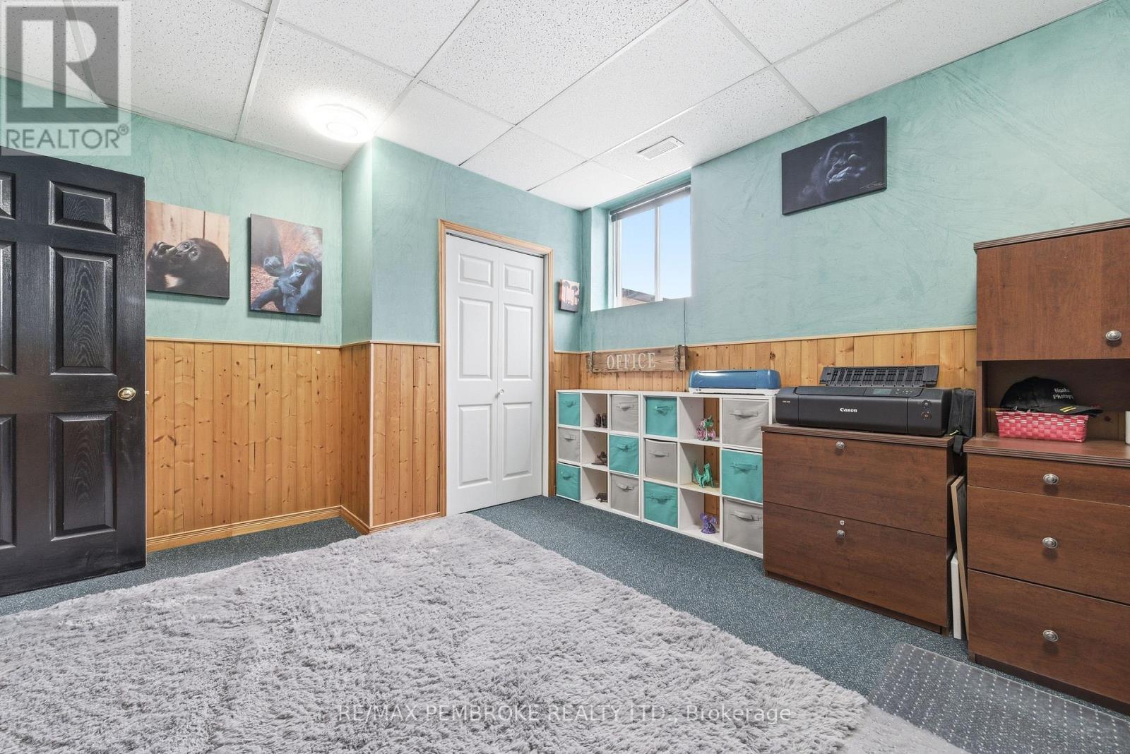 56 Robertson Drive, Whitewater Region, Ontario  K0J 1C0 - Photo 36 - X12962636