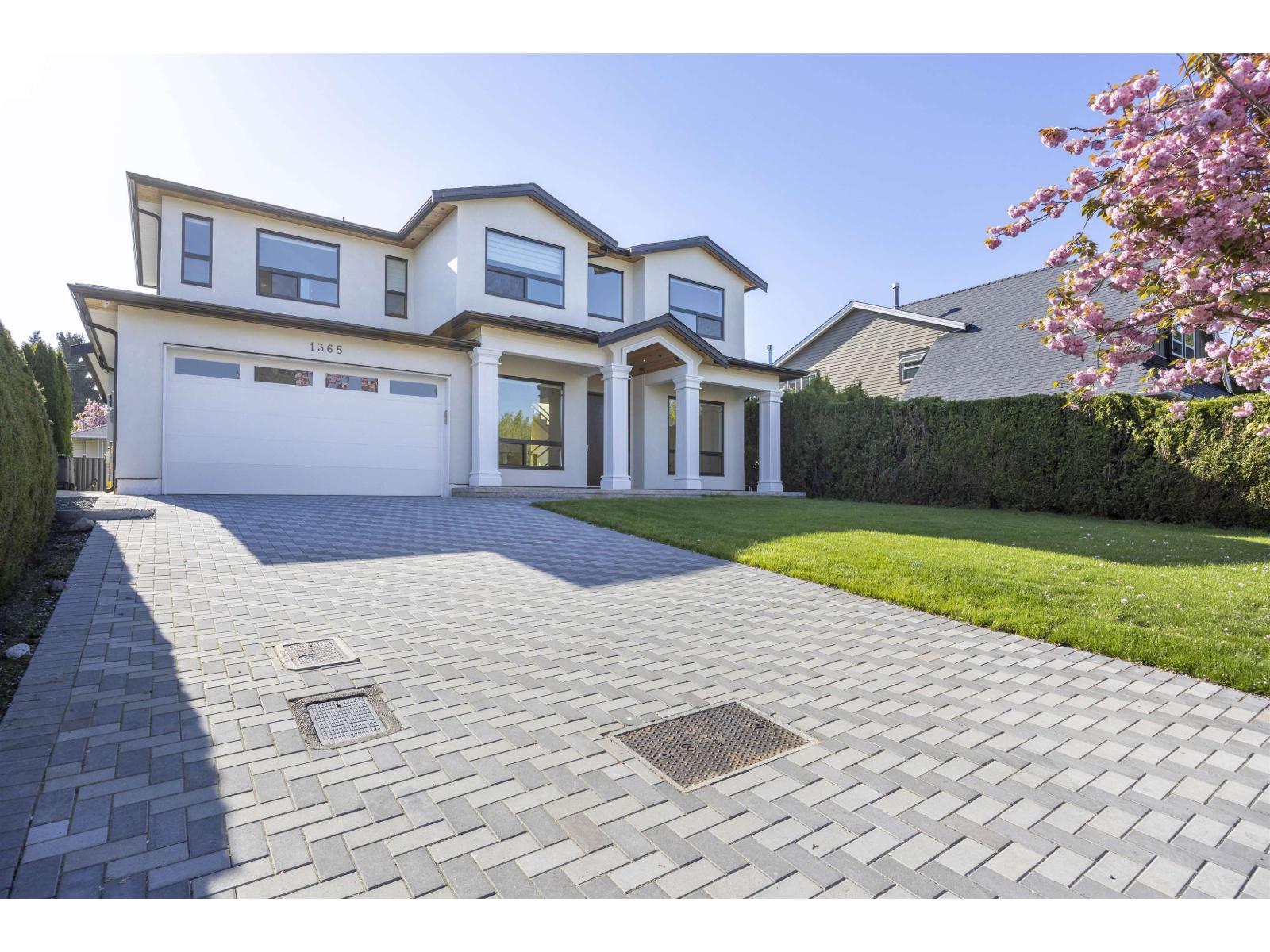 1365 160a Street, Surrey, British Columbia  V4A 7T7 - Photo 2 - R3114438