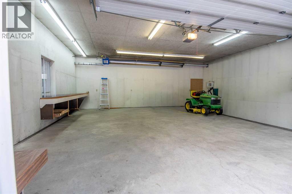 7, 32545 Range Road 52, Rural Mountain View County, Alberta  T0M 1X0 - Photo 27 - A2281129