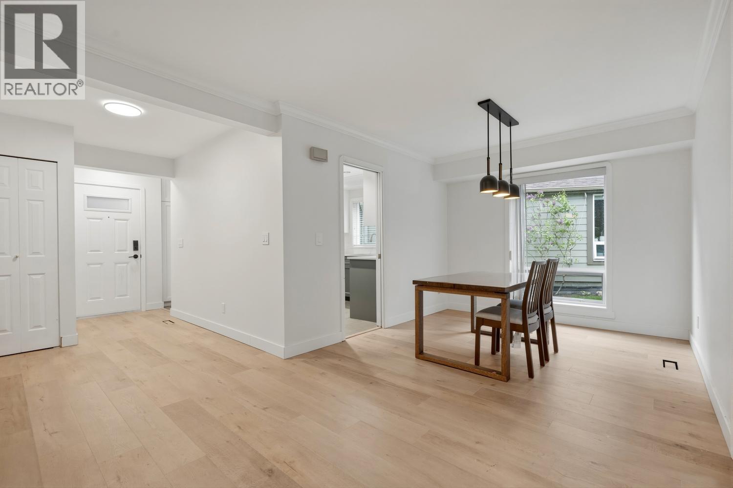 9546 Willowleaf Place, Burnaby, British Columbia  V5A 4A5 - Photo 11 - R3115178