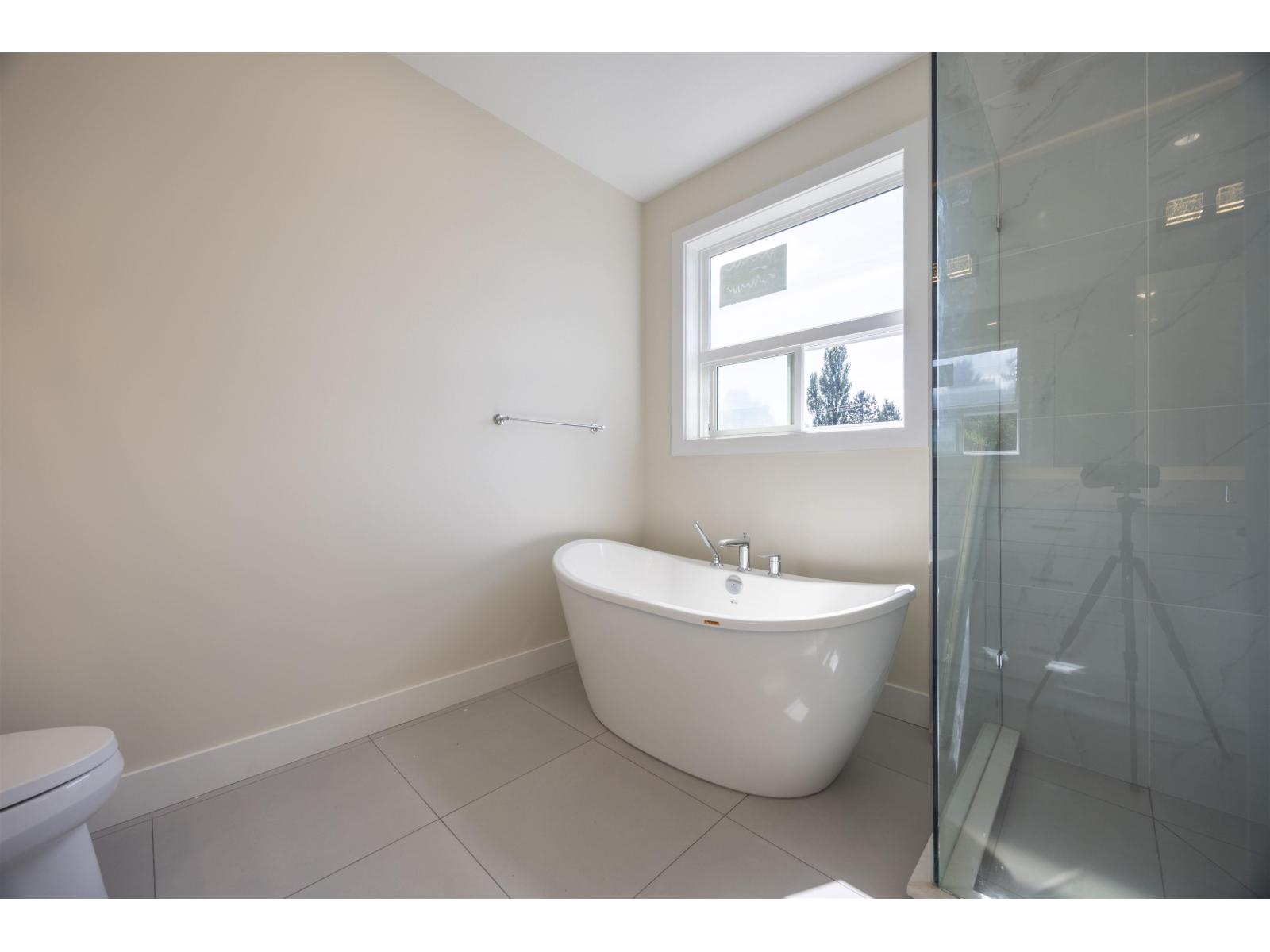 1365 160a Street, Surrey, British Columbia  V4A 7T7 - Photo 36 - R3114438