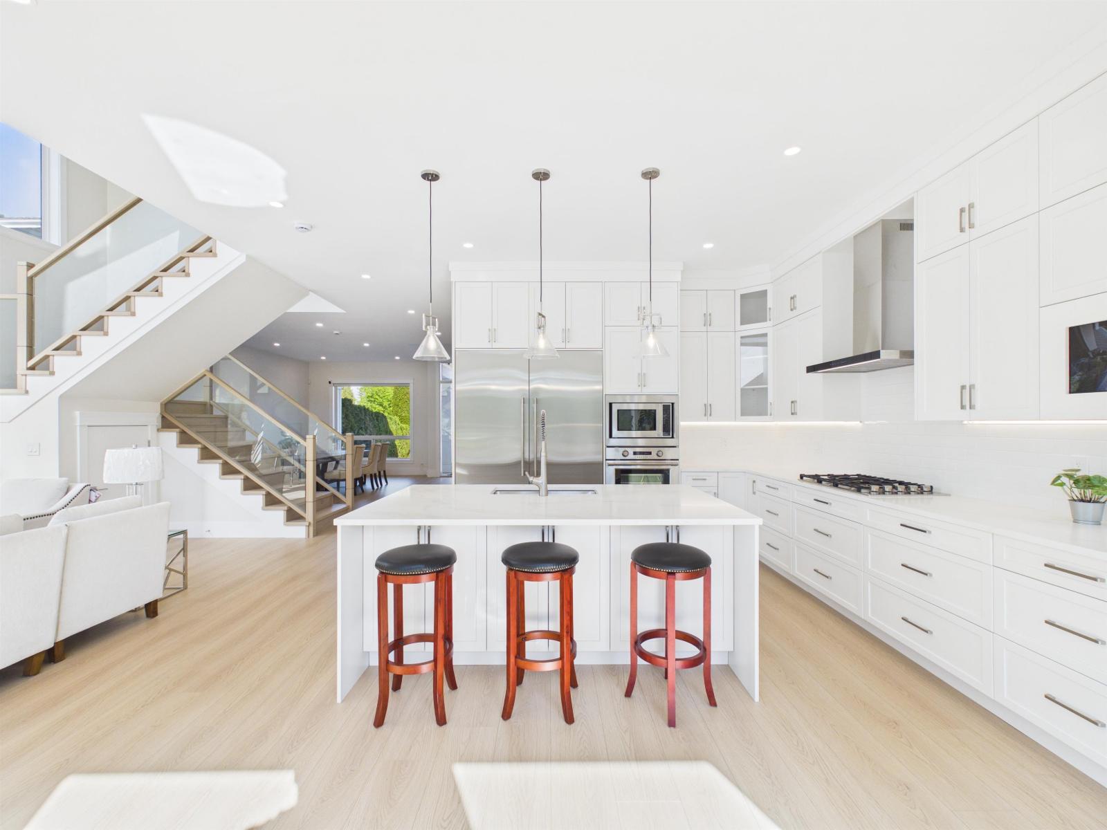 1365 160a Street, Surrey, British Columbia  V4A 7T7 - Photo 14 - R3114438