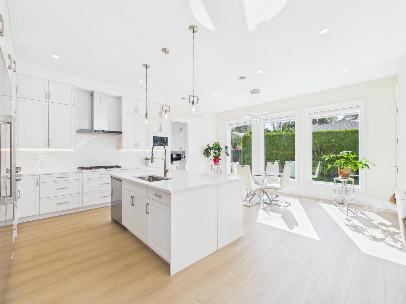 1365 160a Street, Surrey, British Columbia  V4A 7T7 - Photo 11 - R3114438