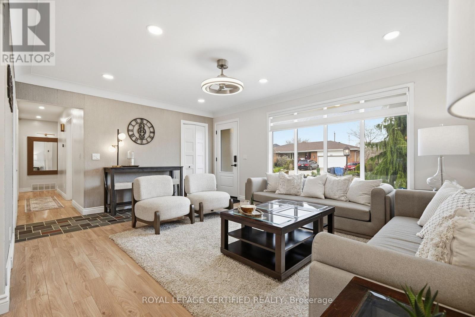 2435 Mckay Avenue, Windsor, Ontario  N9E 2P4 - Photo 12 - X13045028