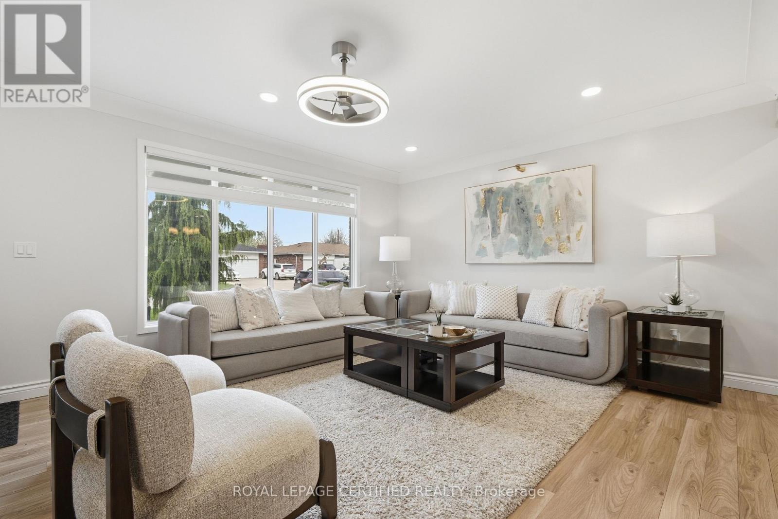 2435 Mckay Avenue, Windsor, Ontario  N9E 2P4 - Photo 11 - X13045028