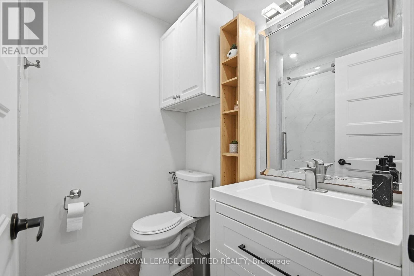 2435 Mckay Avenue, Windsor, Ontario  N9E 2P4 - Photo 23 - X13045028