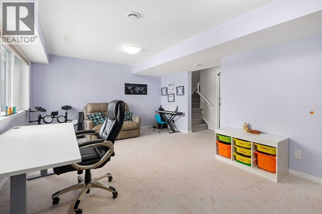 673 Hillcrest Road SW, Airdrie, Alberta  T4B 4C7 - Photo 29 - A2296509