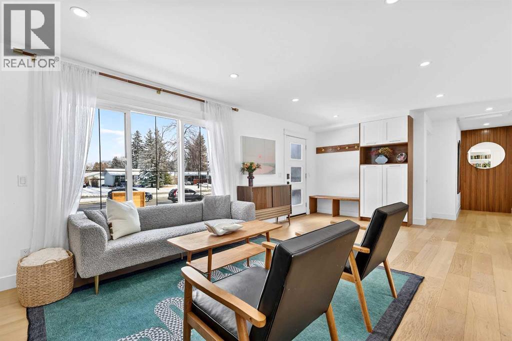 6323 Crowchild Trail SW, Calgary, Alberta  T3E 5R6 - Photo 4 - A2297839