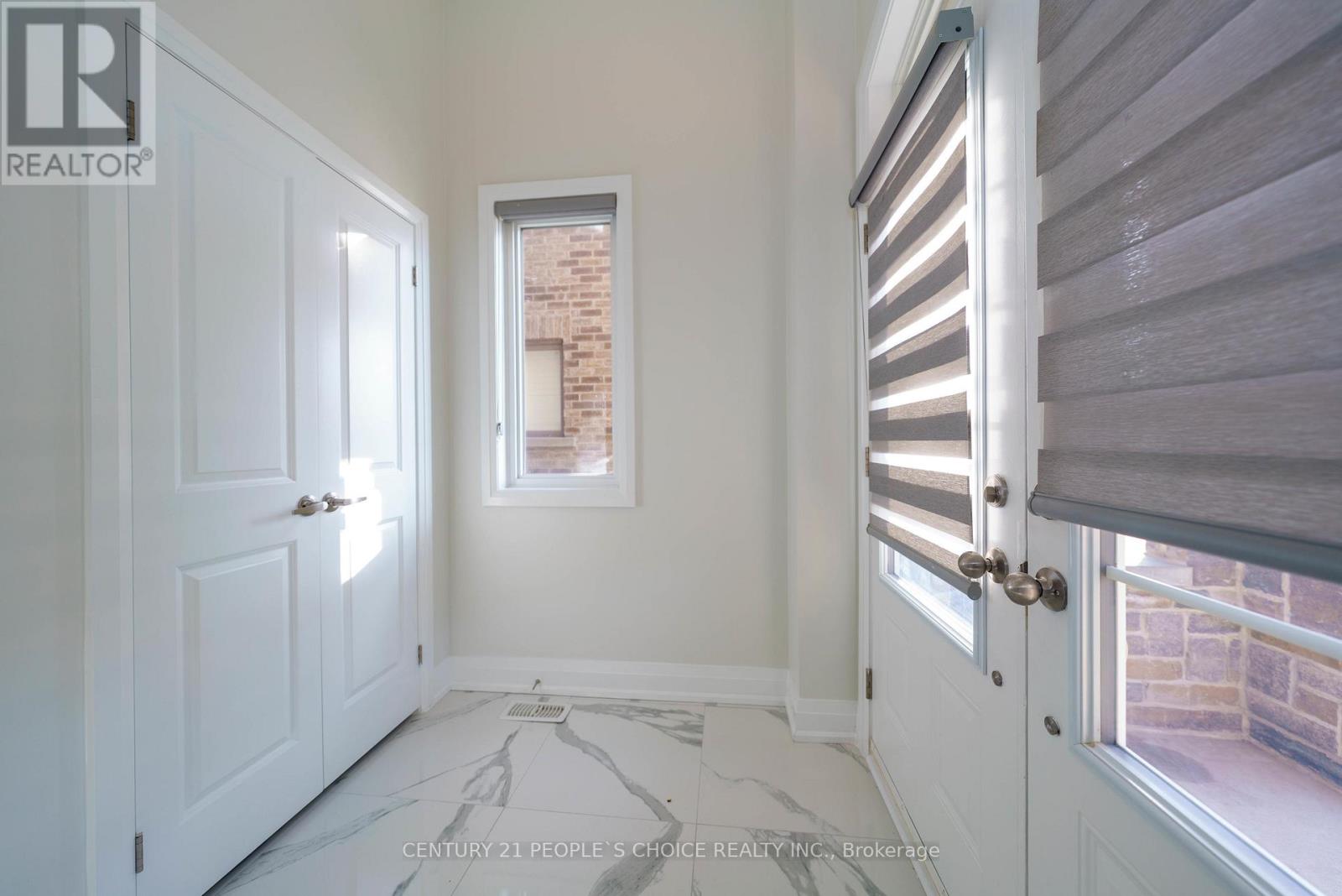 43 Quinton Ridge, Brampton, Ontario  L6Y 0E3 - Photo 10 - W13045432