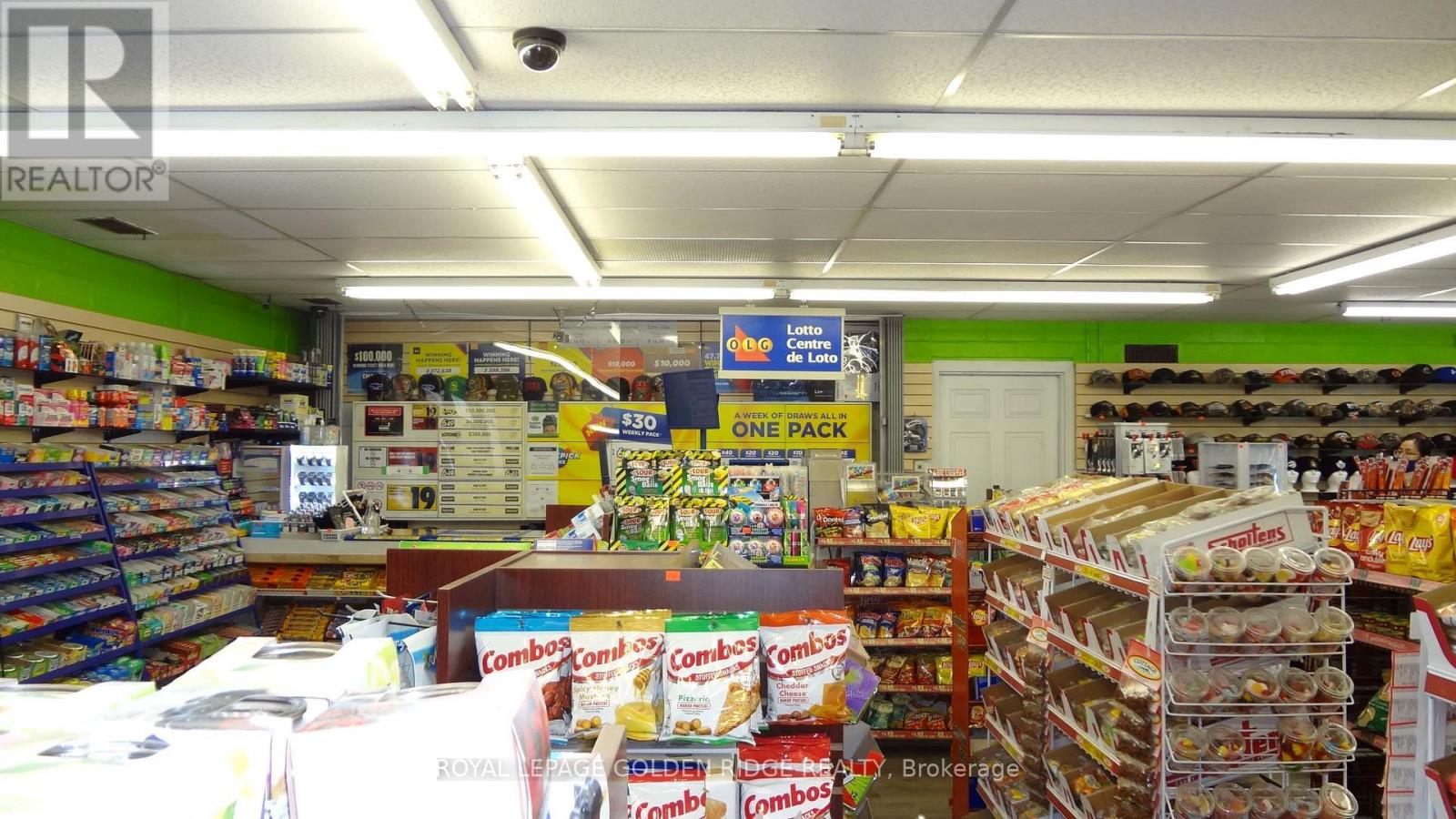 223 St Catharine Street, West Lincoln, Ontario  L0R 2A0 - Photo 5 - X13045428