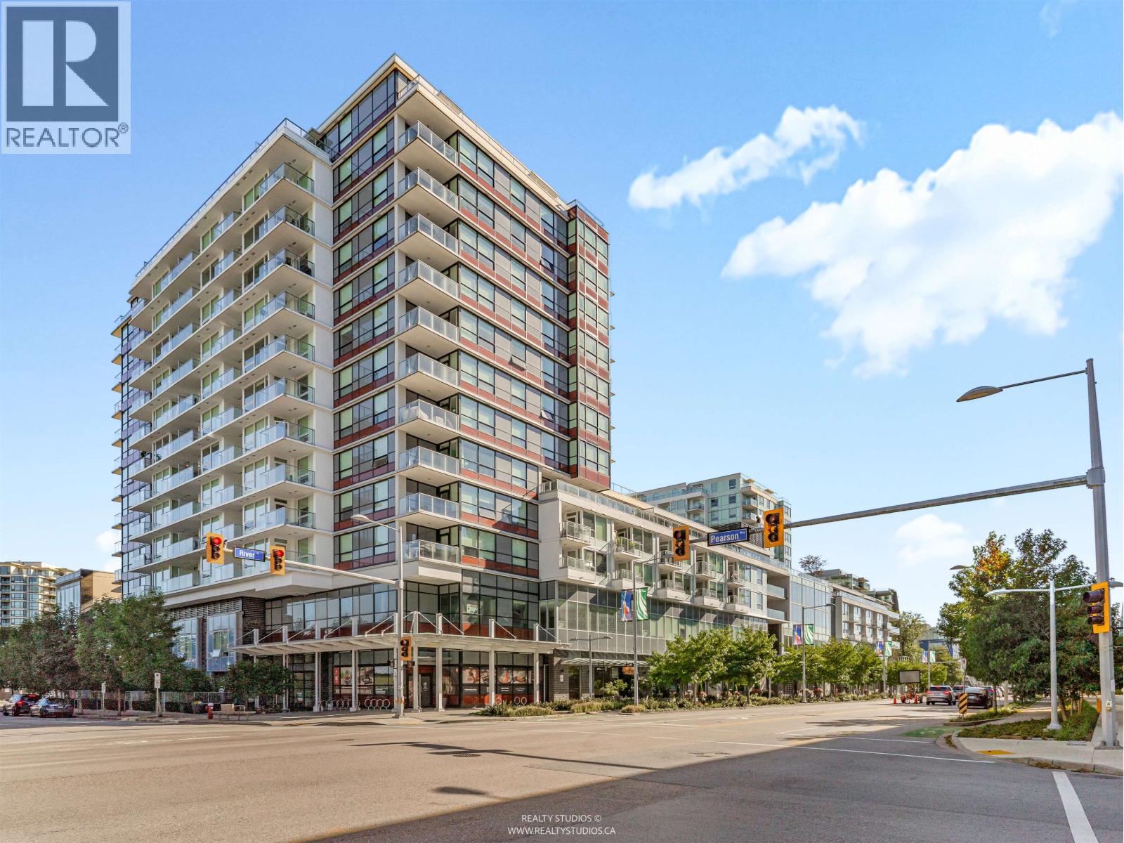 370 6628 RIVER ROAD, Richmond, British Columbia