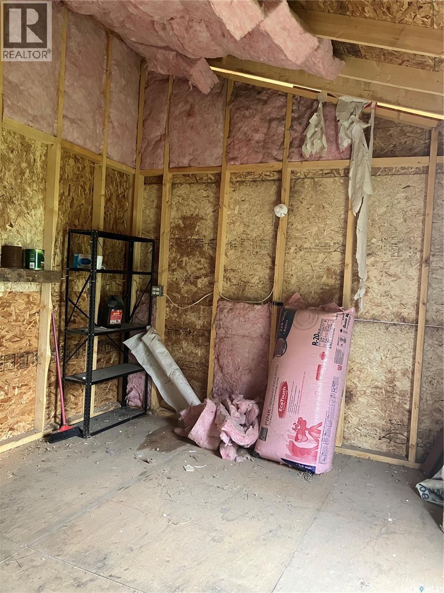 201 Railway Avenue, White Fox, Saskatchewan  S0J 3B0 - Photo 10 - SK010327