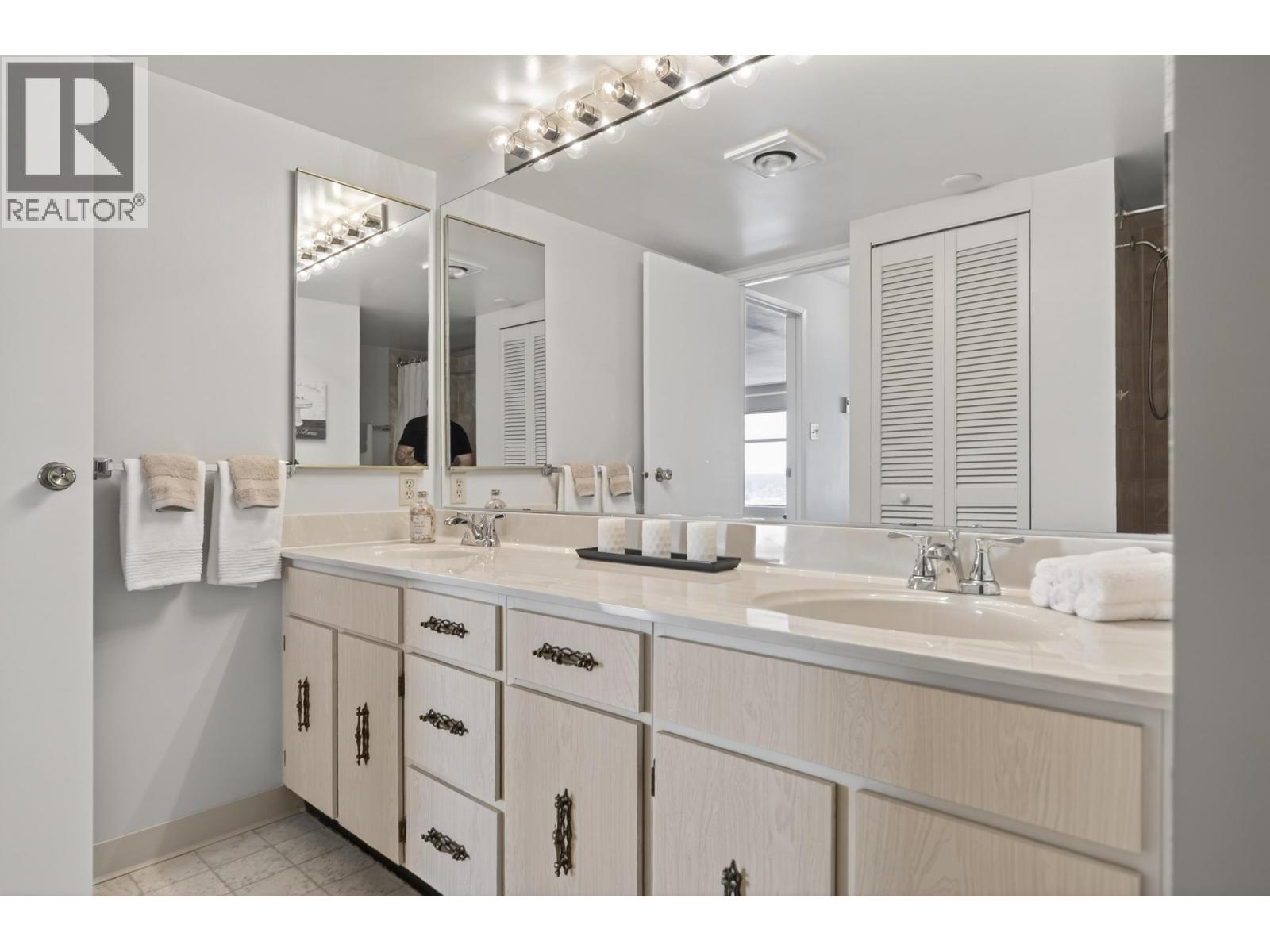 1502 615 Belmont Street, New Westminster, British Columbia  V3M 6A1 - Photo 22 - R3114402