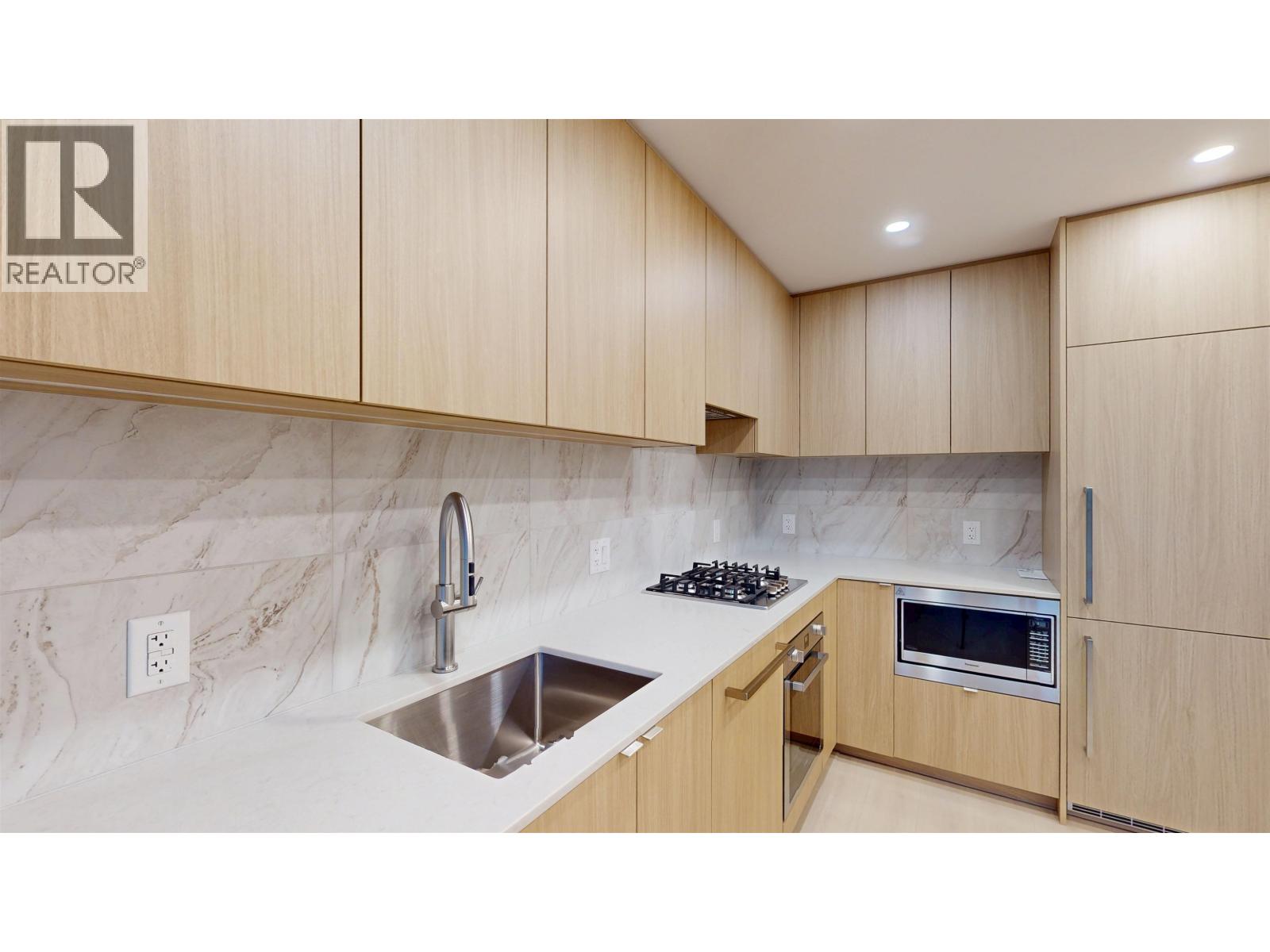 1401 626 Claremont Street, Coquitlam, British Columbia  V3J 0T1 - Photo 7 - R3115841