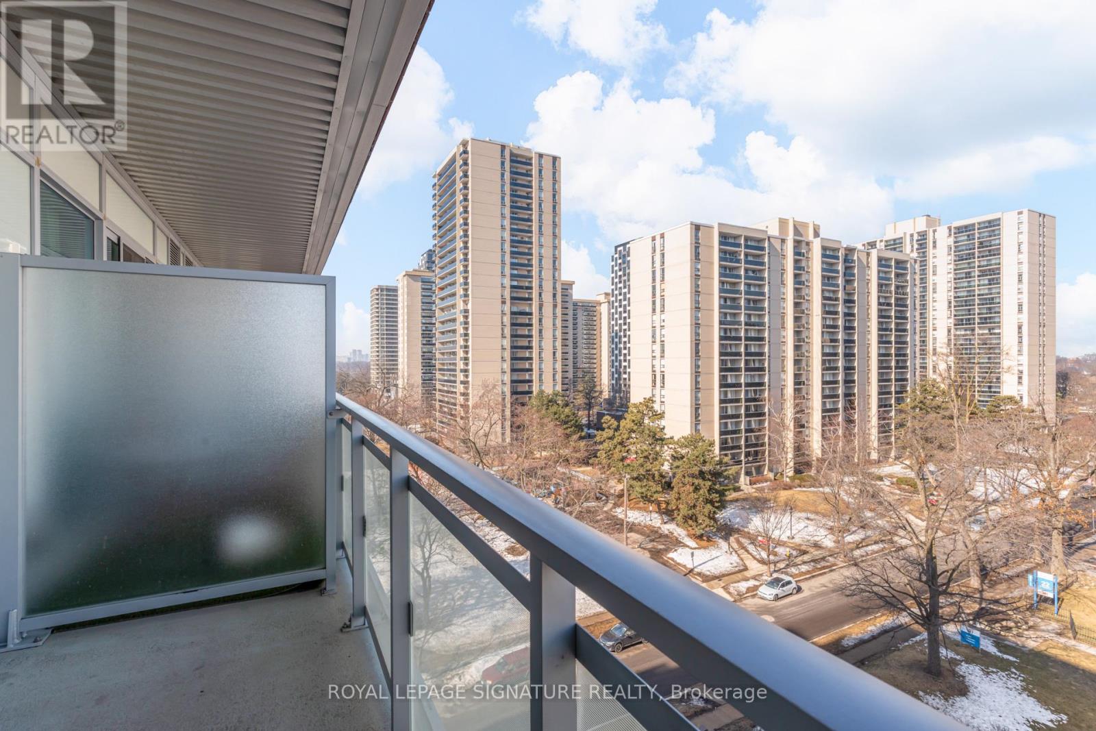 836 - 1830 Bloor Street W, Toronto, Ontario  M6P 0A2 - Photo 16 - W13041152
