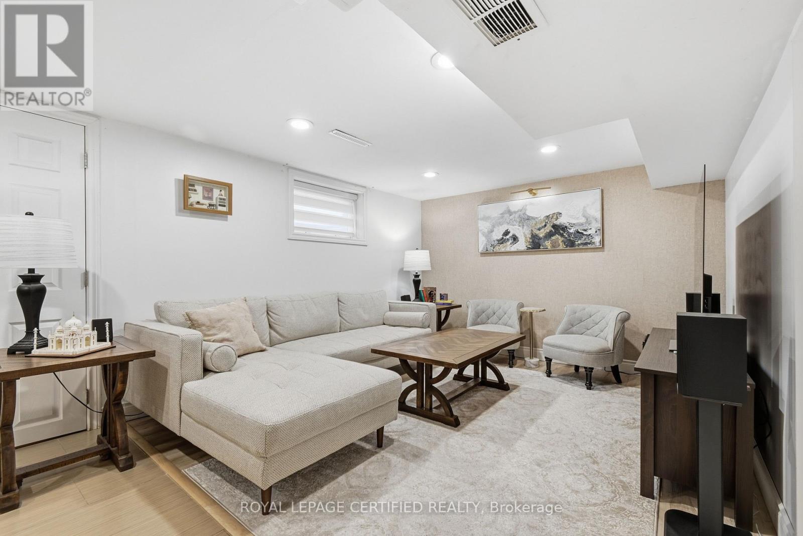 2435 Mckay Avenue, Windsor, Ontario  N9E 2P4 - Photo 27 - X13045028