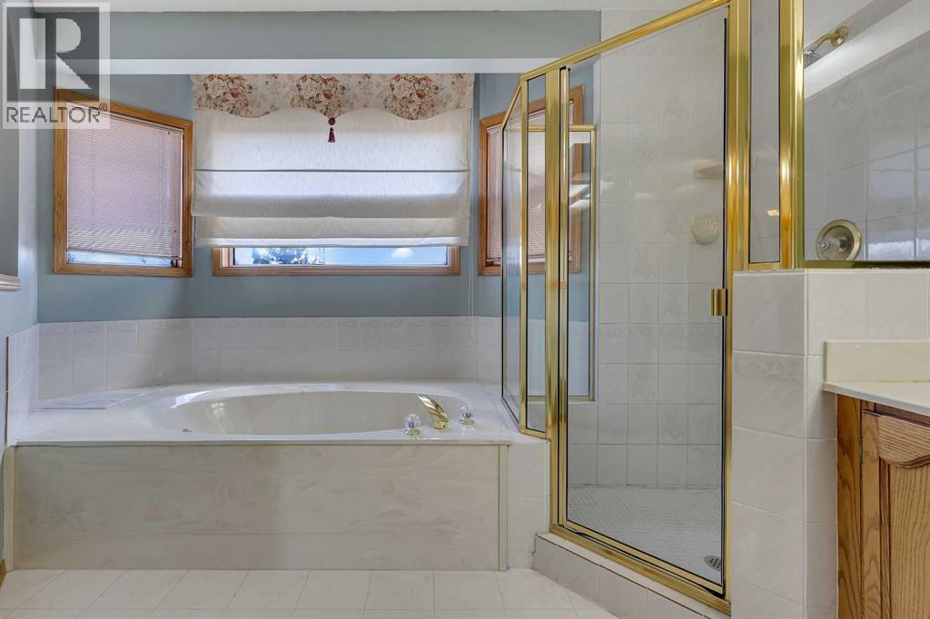 2856 Signal Hill Heights Sw, Calgary, Alberta  T3H 2M6 - Photo 17 - A2302336