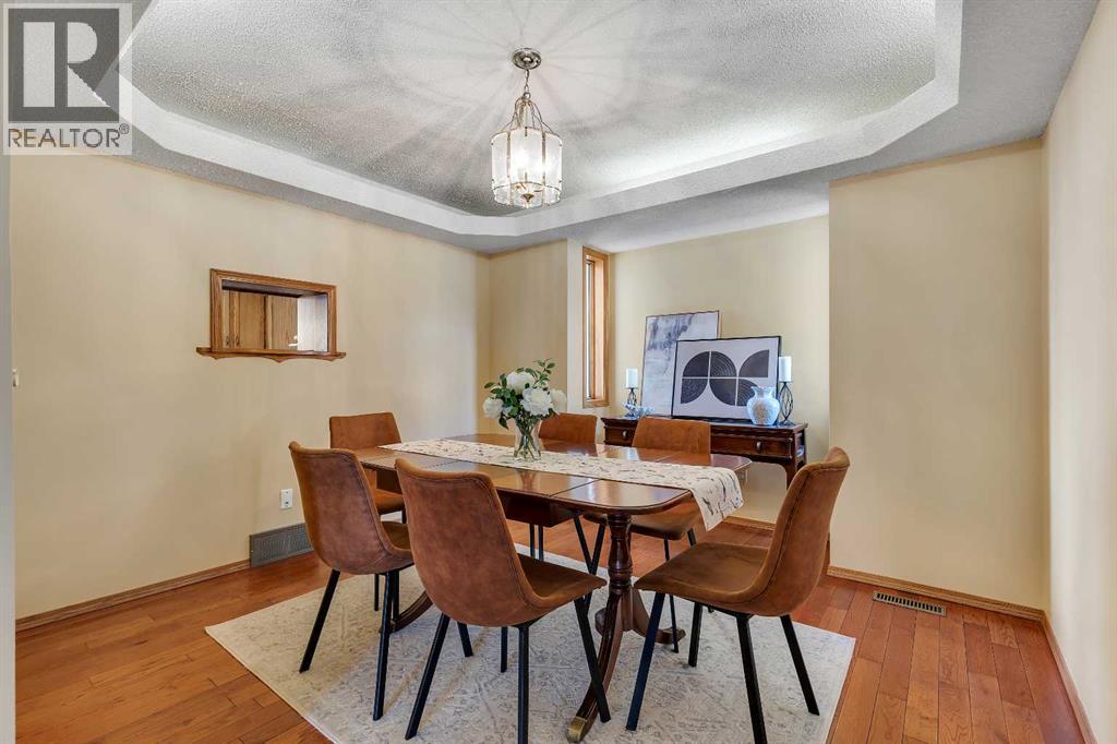 2856 Signal Hill Heights Sw, Calgary, Alberta  T3H 2M6 - Photo 12 - A2302336