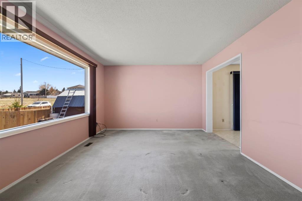 335 1 Street, Irricana, Alberta  T0M 1B0 - Photo 6 - A2303388