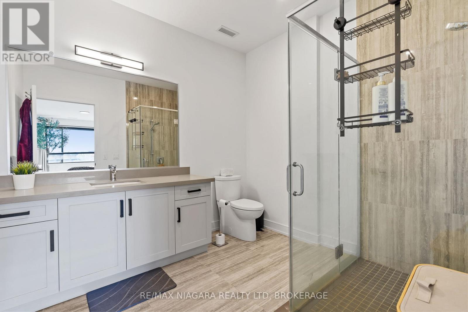 202 - 300b Fourth Avenue, St. Catharines, Ontario  L2S 0E6 - Photo 19 - X13045448