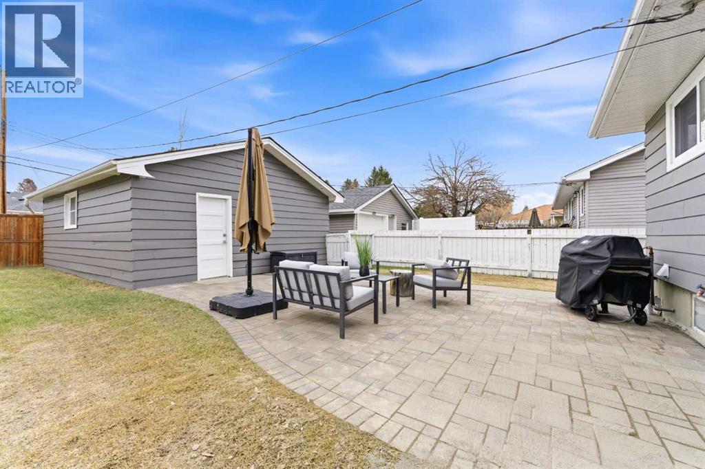 1412 89 Avenue Sw, Calgary, Alberta  T2V 0W8 - Photo 37 - A2301481