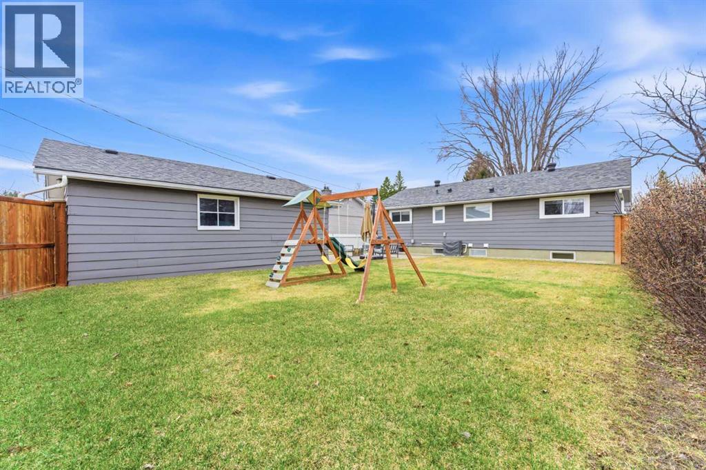 1412 89 Avenue Sw, Calgary, Alberta  T2V 0W8 - Photo 39 - A2301481