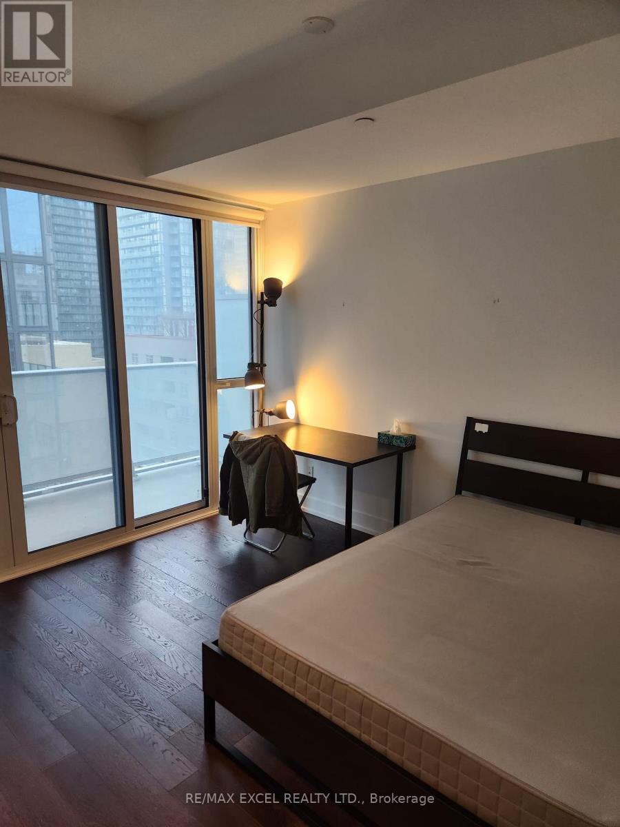 1802 - 7 Grenville Street, Toronto, Ontario  M4Y 0E9 - Photo 7 - C13045456