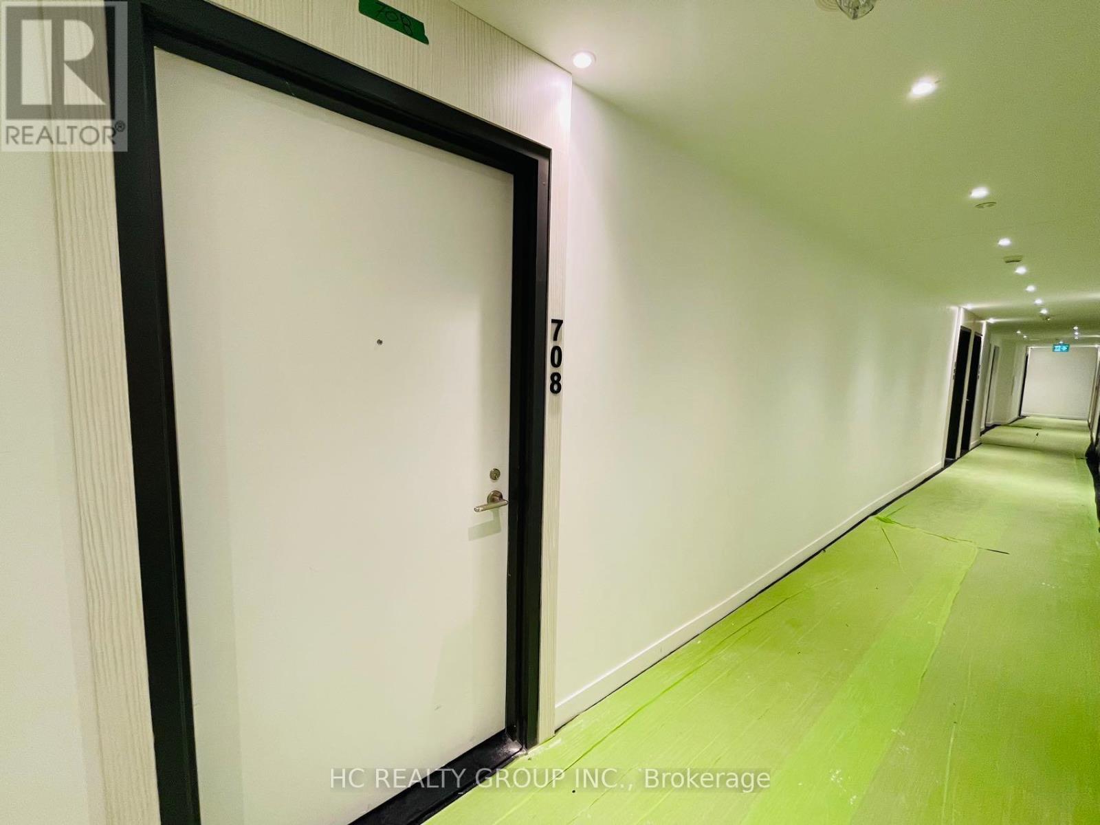 708 - 185 Alberta Avenue, Toronto, Ontario  M6C 0A5 - Photo 3 - C13045458