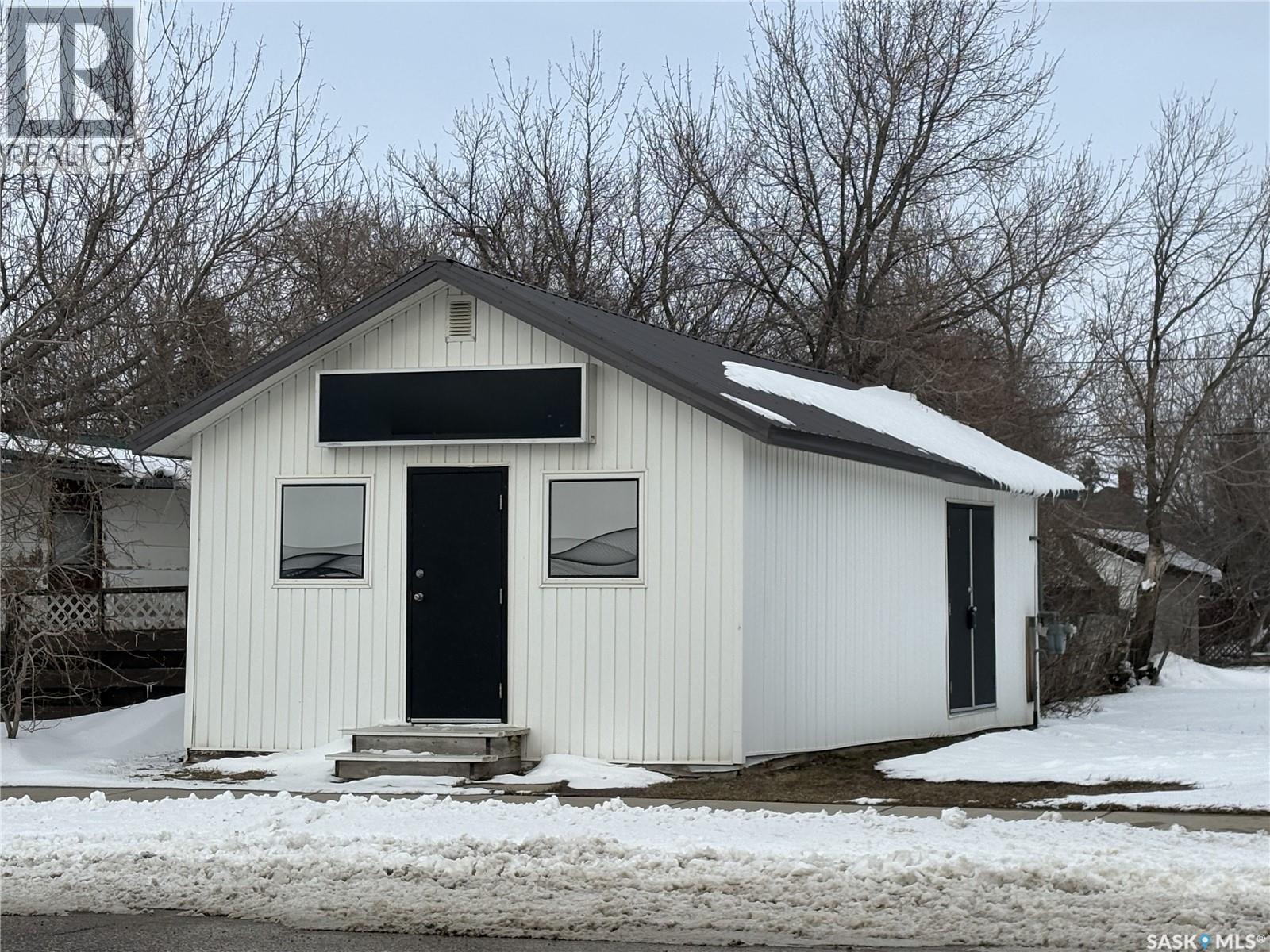 236 8th STREET, Humboldt, Saskatchewan