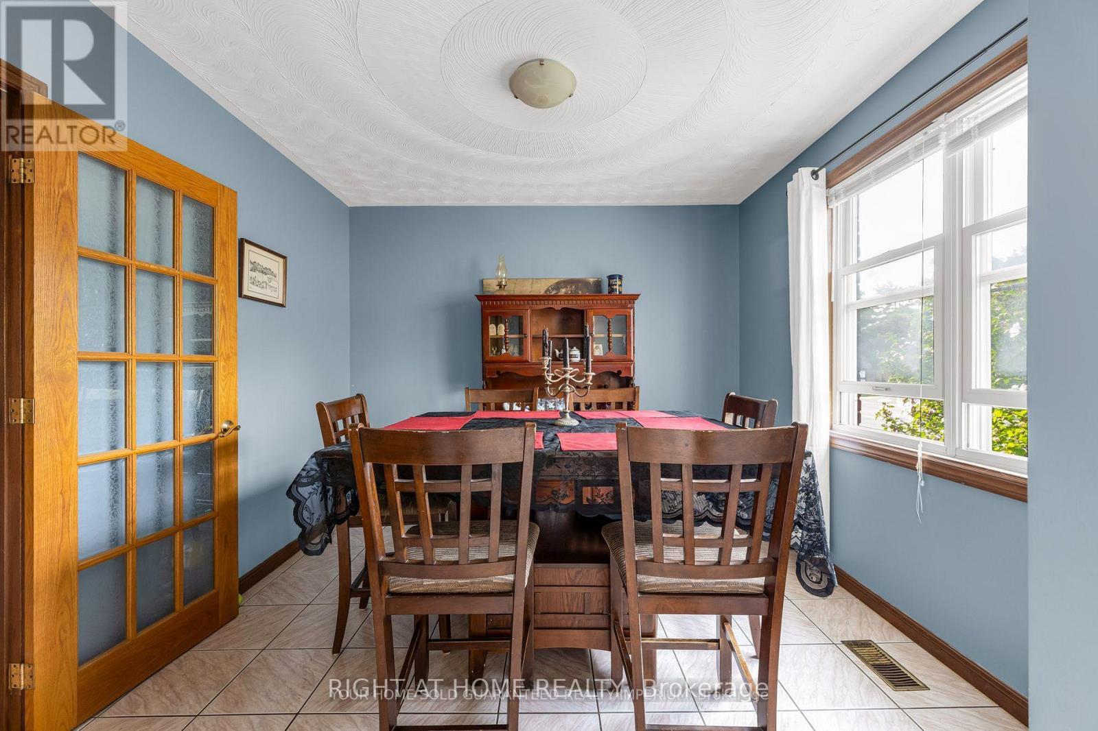 333 Limeridge Road E, Hamilton, Ontario  L9A 2S8 - Photo 8 - X13045460