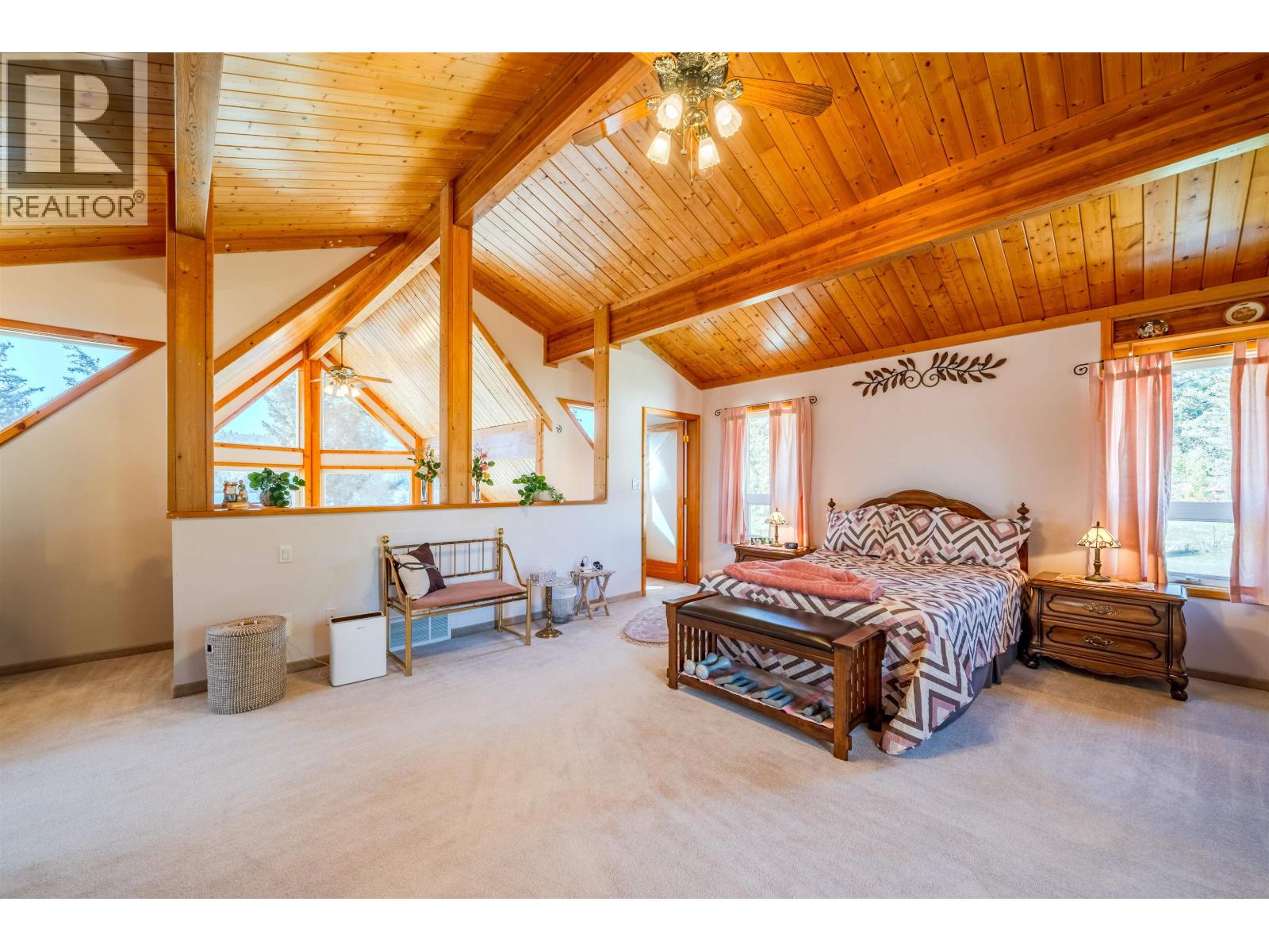 3544 Cabin Road, Lac La Hache, British Columbia  V0K 1T1 - Photo 12 - R3095228