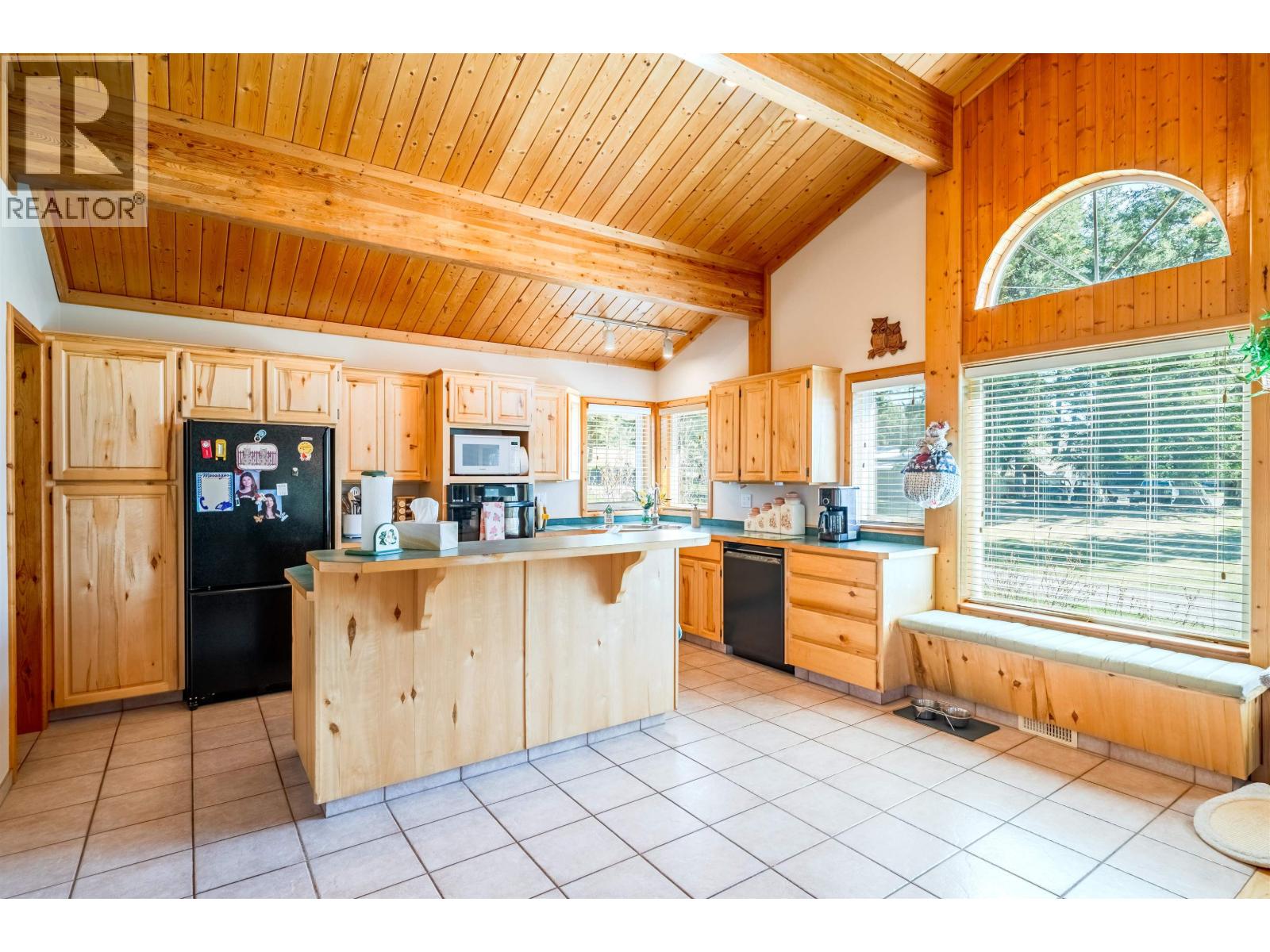 3544 Cabin Road, Lac La Hache, British Columbia  V0K 1T1 - Photo 19 - R3095228