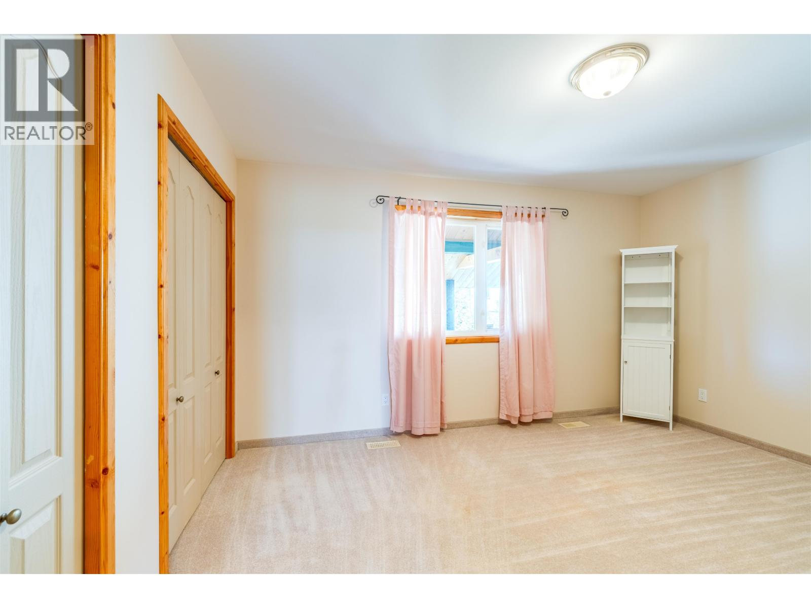 3544 Cabin Road, Lac La Hache, British Columbia  V0K 1T1 - Photo 22 - R3095228