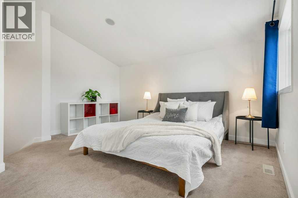 195 Somerglen Common SW, Calgary, Alberta  T2Y 4E8 - Photo 20 - A2304819