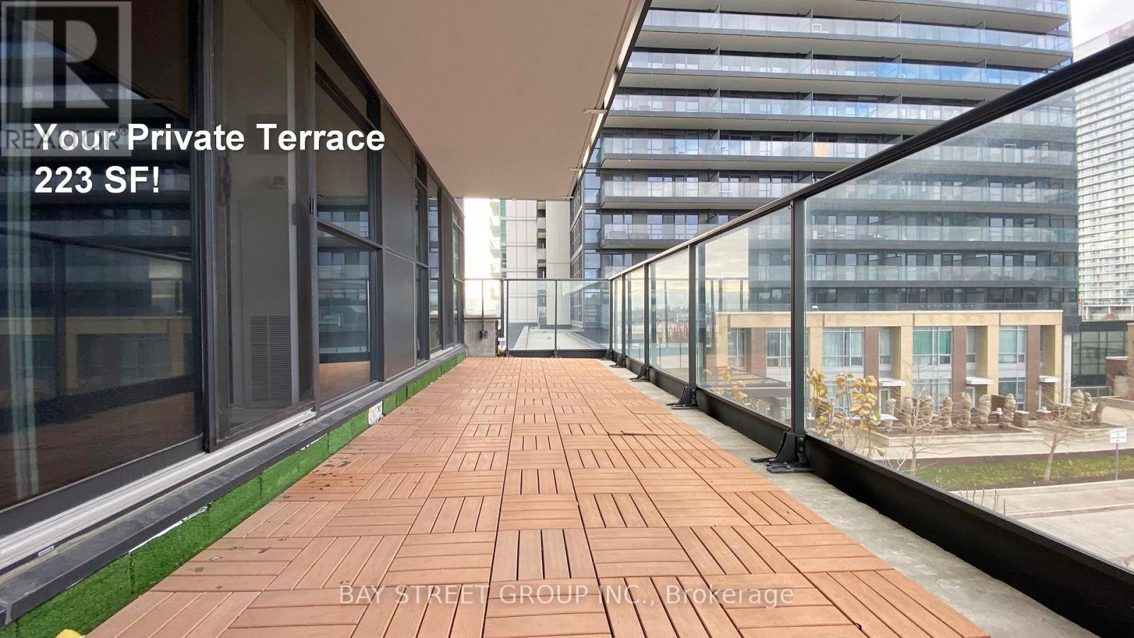 309 - 33 Singer Court, Toronto (Bayview Village), Ontario  M2K 0B4 - Photo 2 - C13045466