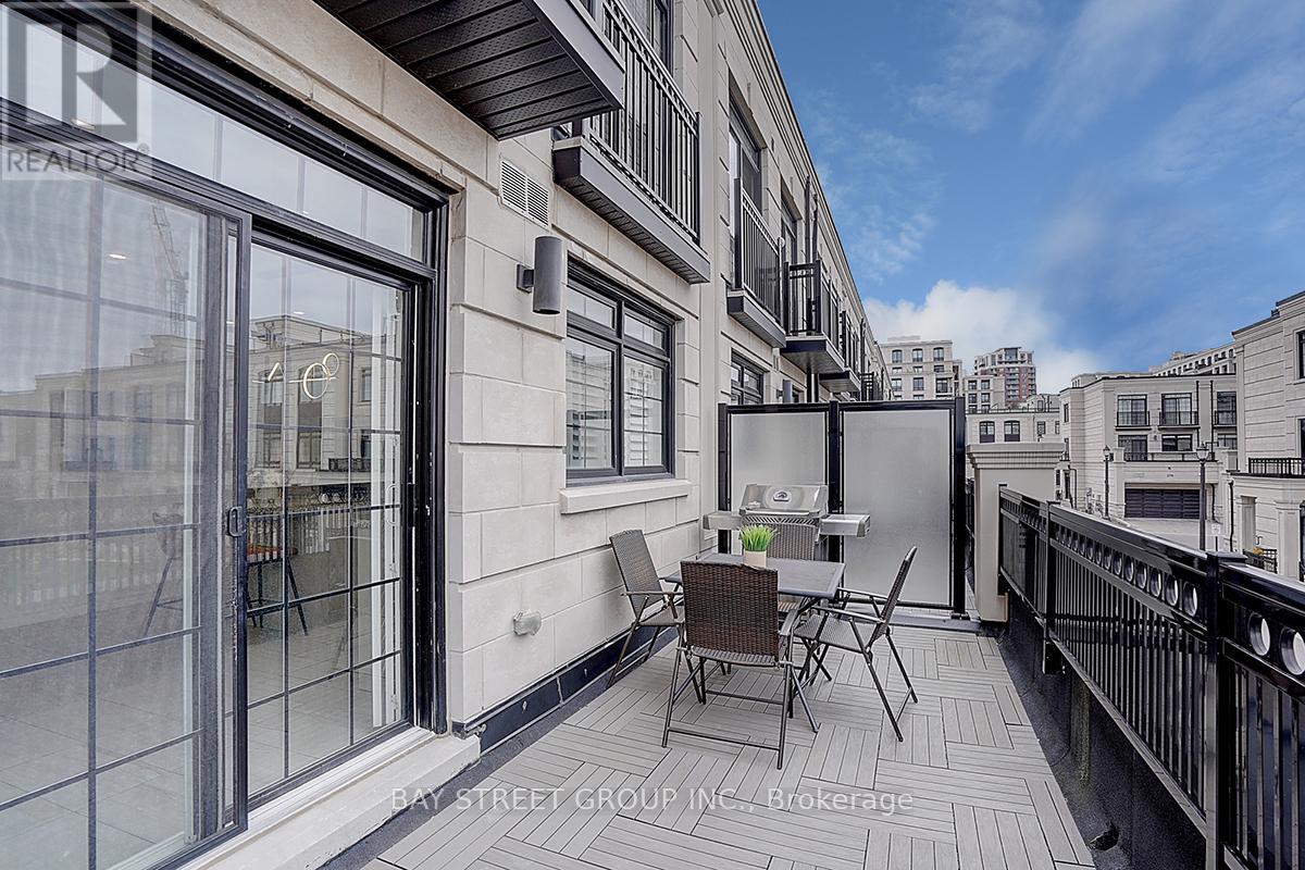 74 Village Parkway N, Markham (Unionville), Ontario  L3R 4Z7 - Photo 14 - N13045478