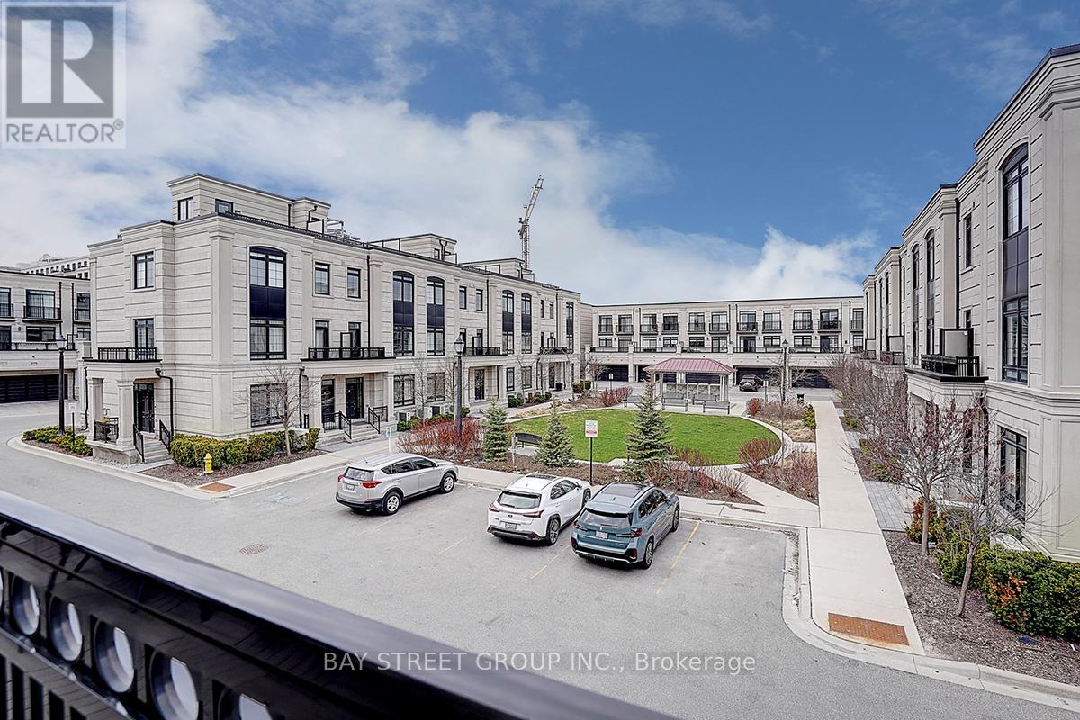 74 Village Parkway N, Markham (Unionville), Ontario  L3R 4Z7 - Photo 15 - N13045478