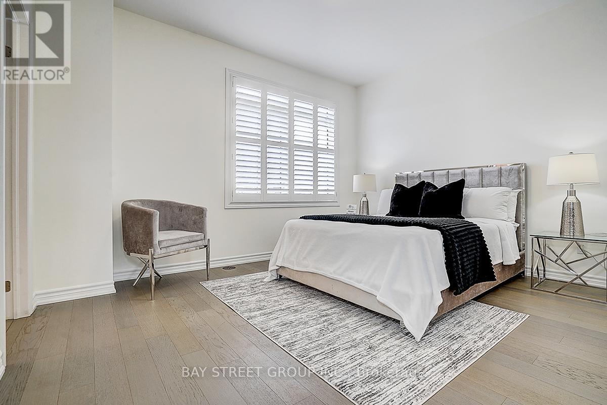 74 Village Parkway N, Markham (Unionville), Ontario  L3R 4Z7 - Photo 18 - N13045478