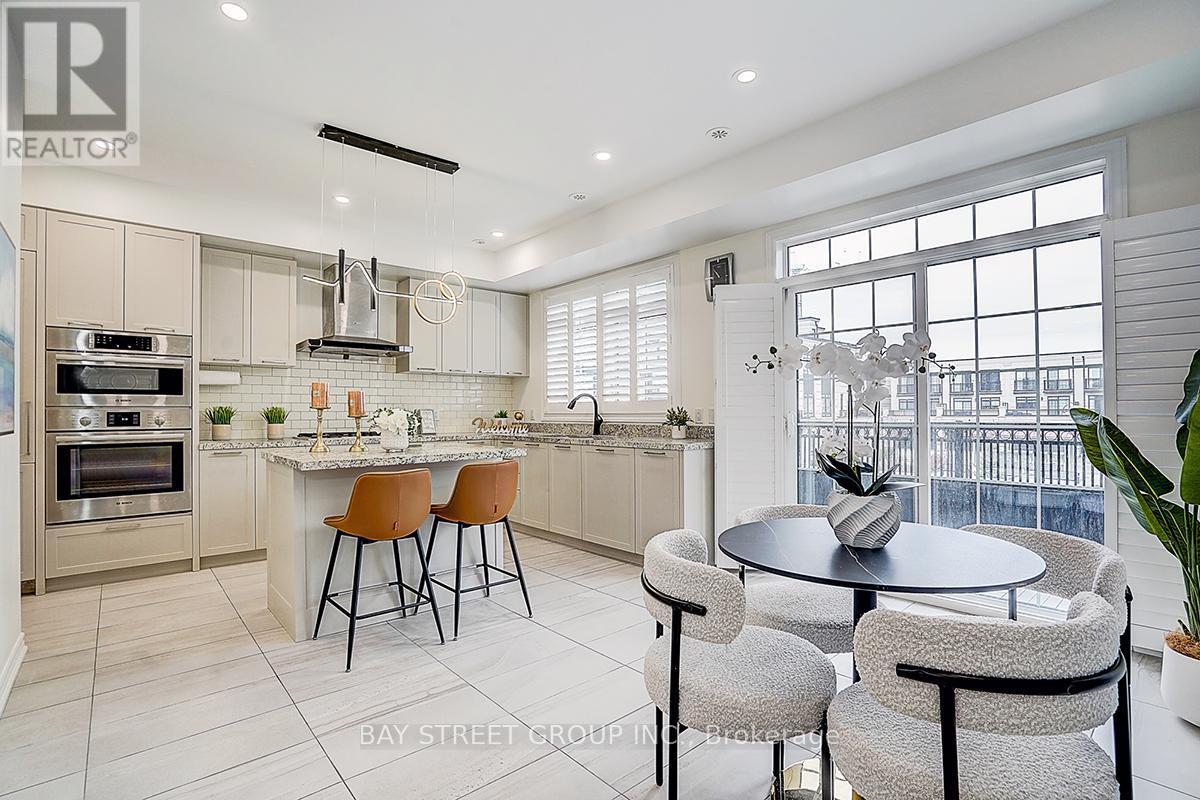 74 Village Parkway N, Markham (Unionville), Ontario  L3R 4Z7 - Photo 6 - N13045478