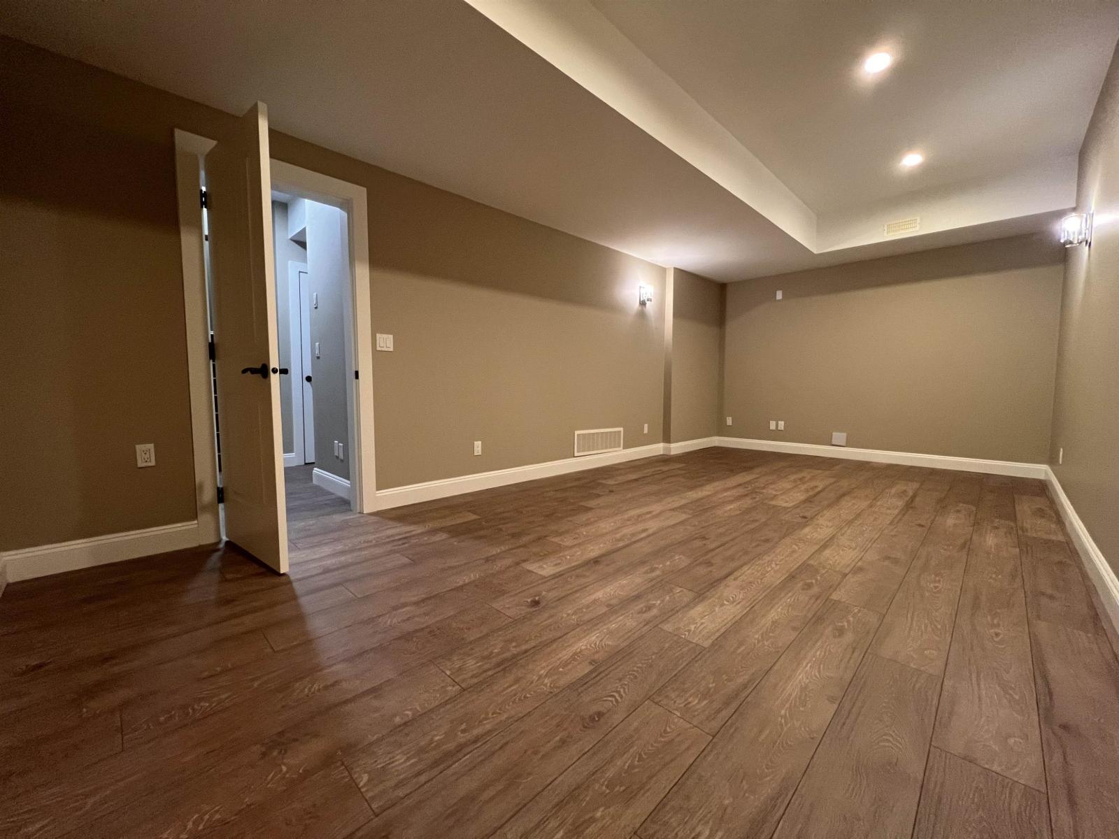 Unknown Address, ,    - Photo 13 - R3115246